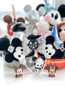 .PREORDER STEAMBOAT WILLIE